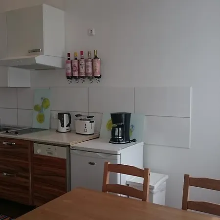 Studio Apartment Niemetzstr 51 Berlin Exterior photo